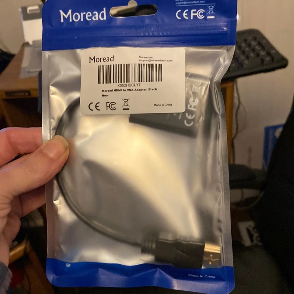 More raid HDMI two VGA adapter in black brand new never used